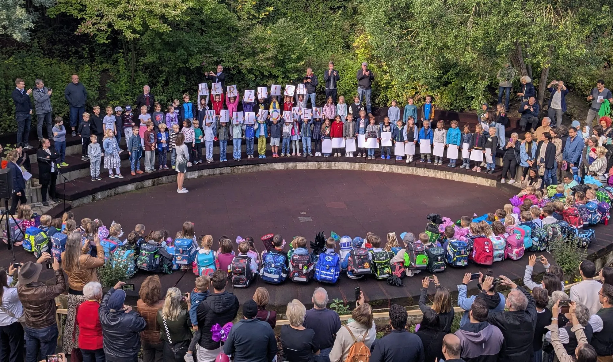 Erster Schultag in Rohrbach.jpg