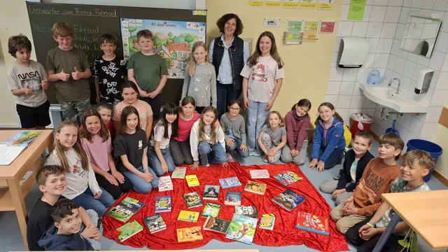 Besuch der Buchhändlerin Michaela Braun in den 4. Klassen