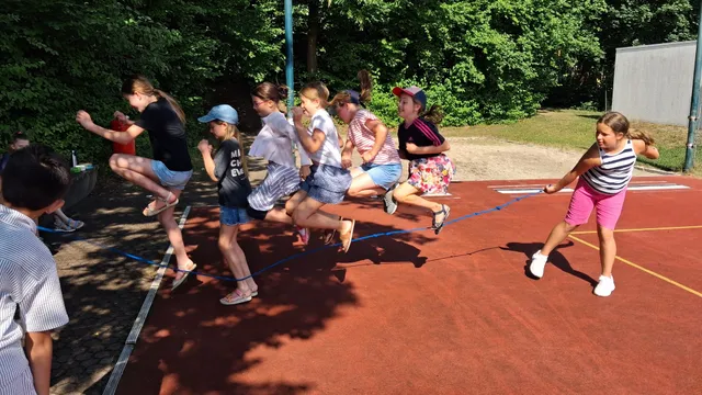 Pausenspielbox sorgt für Bewegung und Freude